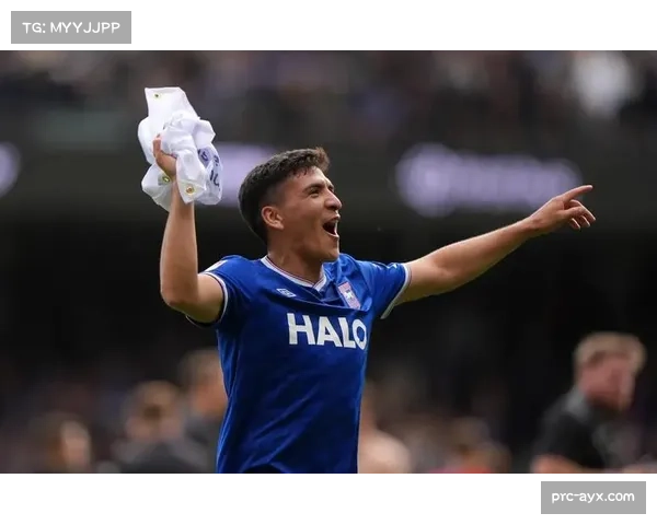 伊普斯维奇三比一击败诺维奇时隔十六年再赢东安格利亚德比终结六千零一十三天等待